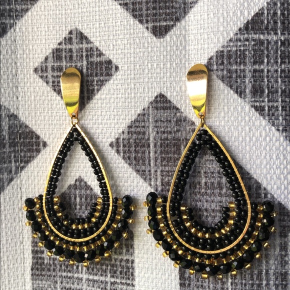 Jewelry - Gold teardrop earrings with black & gold beads